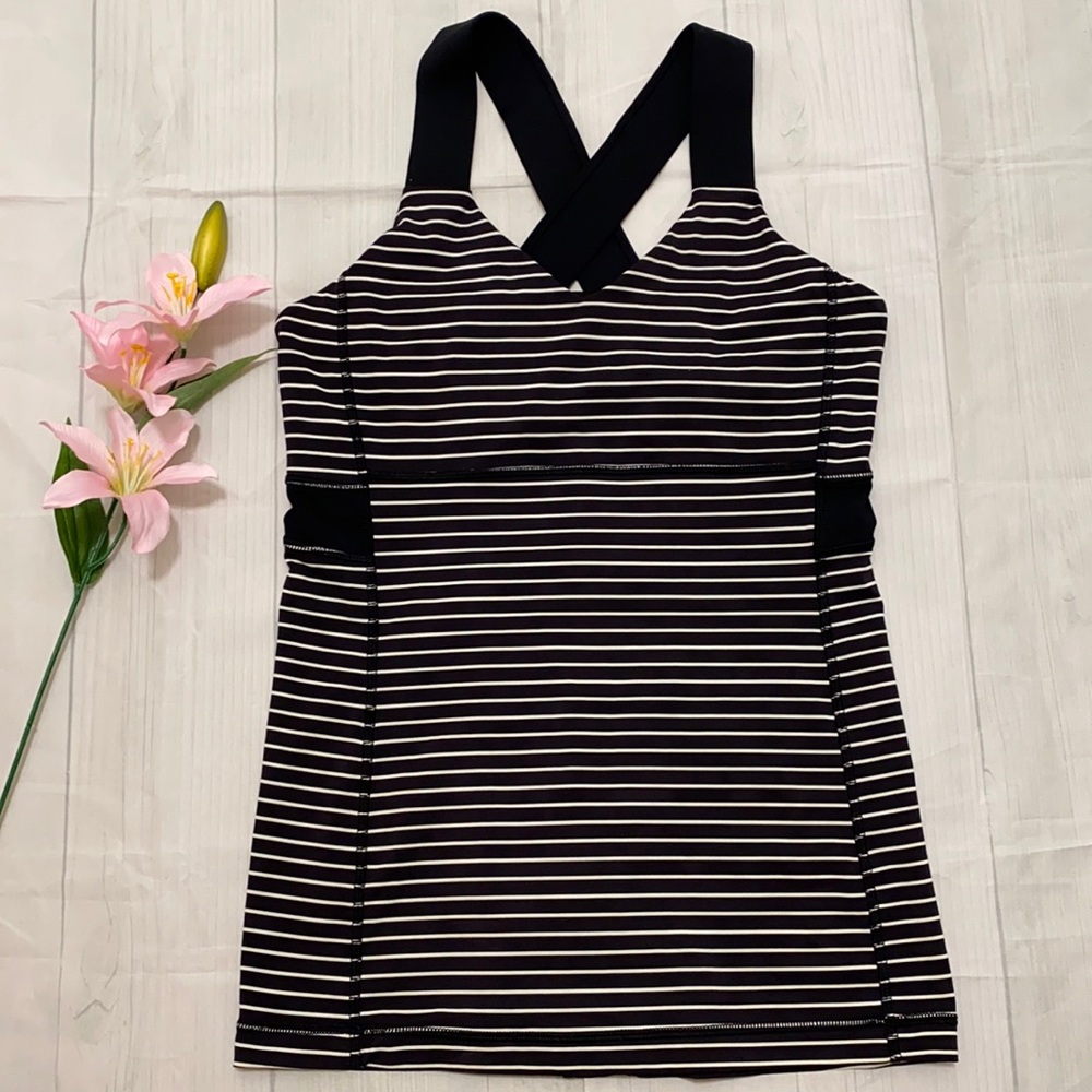 Lululemon| Lululemon Sleek Crossback Tank Top